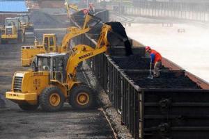 首列新疆至河西走廊 煤炭循環(huán)班列開行