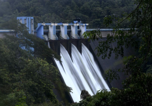 喀拉拉邦洪水：Idamalayar水電站停止發電