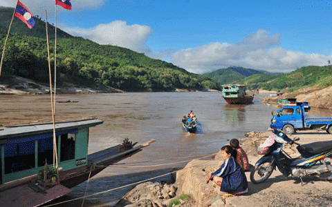 盡管老撾要求停止新的水電項目，但開發商仍在向大壩前進