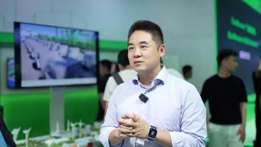 施耐德電氣:當AI進入產業主場,核心技術+場景知識帶來價值最大化