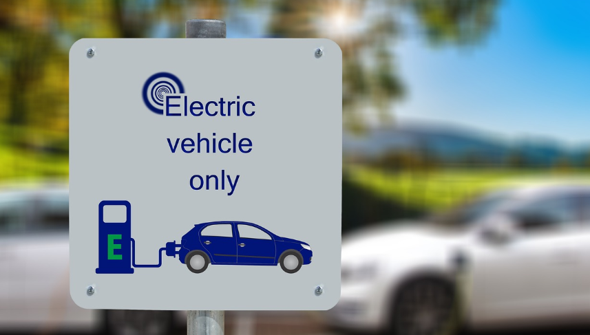 中國商務部：加方將給予中國電動汽車每年4.9萬輛的配額，配額內享受6.1%最惠國關稅待遇